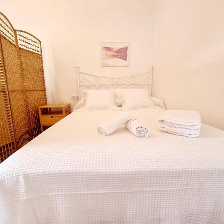 Apartamento Con Patio Sevillano Extérieur photo