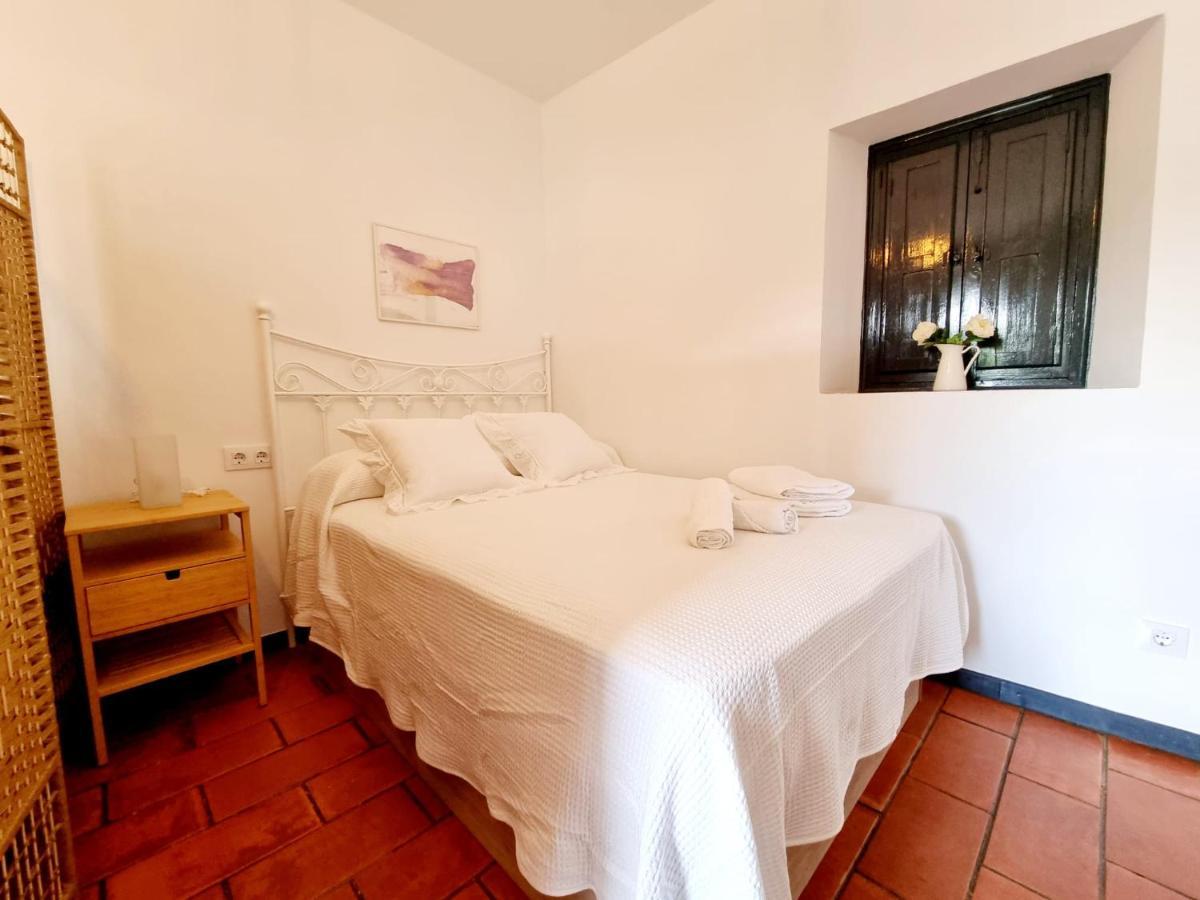 Apartamento Con Patio Sevillano Extérieur photo